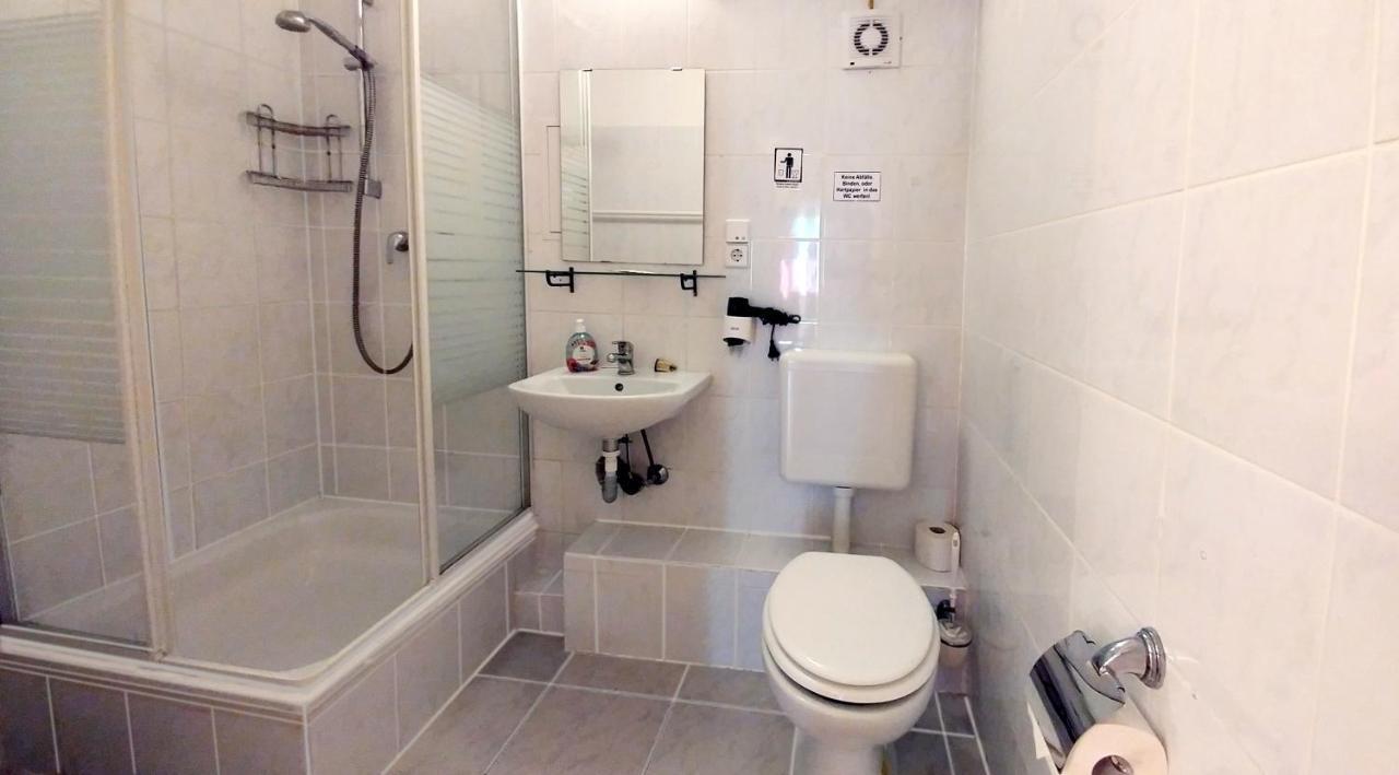 M68 Hotel 2*